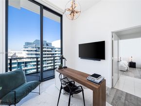 1300 S Miami Ave UPH4, Miami FL 33130