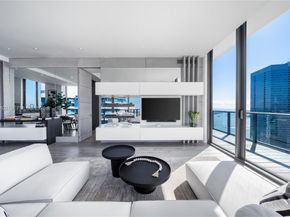 1300 S Miami Ave UPH4, Miami FL 33130