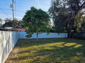 2520 NW 108th St, Miami FL 33167