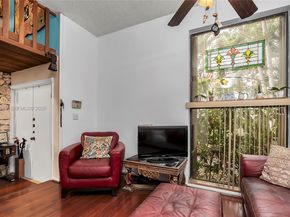2132 NE 171st St, North Miami Beach FL 33162