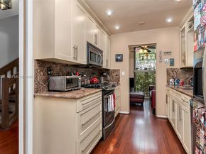 2132 NE 171st St, North Miami Beach FL 33162