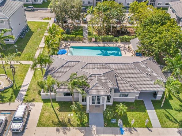 15410 SW 284th St 8208, Homestead FL 33033