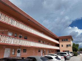 18900 NE 3rd Ct 5285, Miami FL 33179