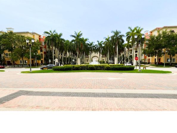 2954 NW 124th Way, Sunrise FL 33323