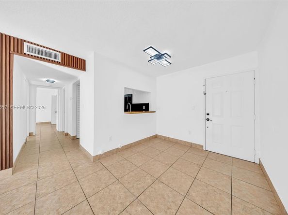 8145 NW 7th St 111, Miami FL 33126