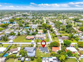 6117 NW 9th St, Margate FL 33063