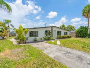 6117 NW 9th St, Margate FL 33063