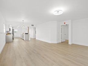 13105 SW 16th Ct 314L, Pembroke Pines FL 33027