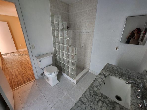 10551 Sunset Strip, Sunrise FL 33322