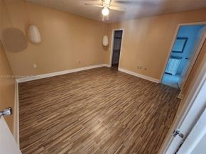 10551 Sunset Strip, Sunrise FL 33322
