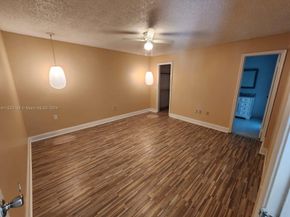 10551 Sunset Strip, Sunrise FL 33322