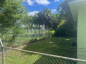 4751 NW 15th Ave, Miami FL 33142