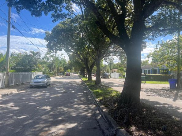 4751 NW 15th Ave, Miami FL 33142
