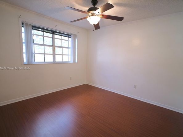 12142 SW 50th Ct, Cooper City FL 33330