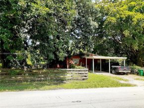 13851 SW 26th St, Davie FL 33325