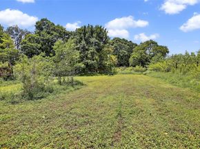 13851 SW 26th St, Davie FL 33325