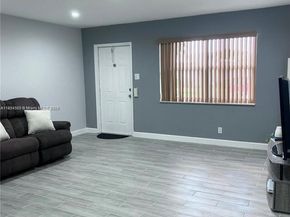 6960 NW 11th Ct, Margate FL 33063