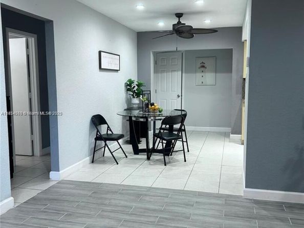6960 NW 11th Ct, Margate FL 33063