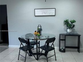 6960 NW 11th Ct, Margate FL 33063