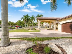 13163 SW 191st Ter, Miami FL 33177