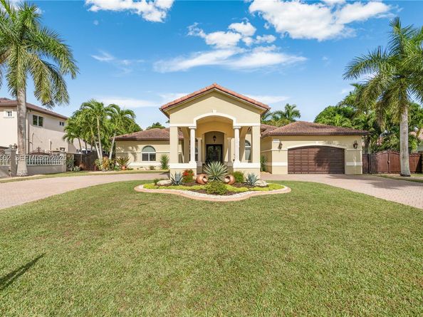 13163 SW 191st Ter, Miami FL 33177