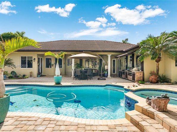 13163 SW 191st Ter, Miami FL 33177