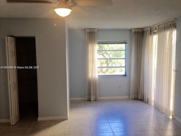 3910 Inverrary Blvd 304B, Lauderhill FL 33319
