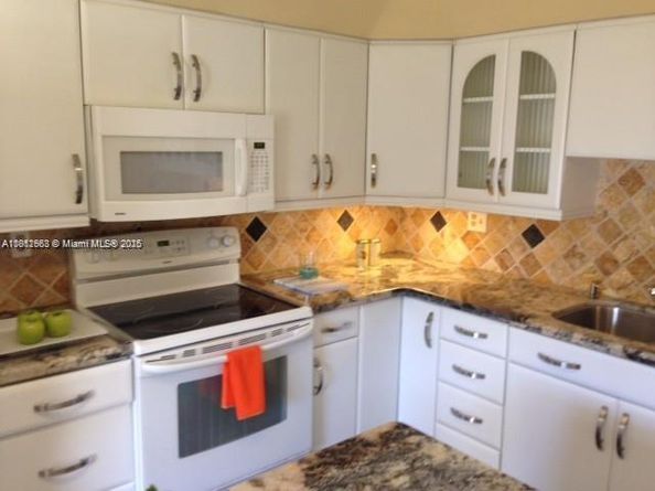 3910 Inverrary Blvd 304B, Lauderhill FL 33319