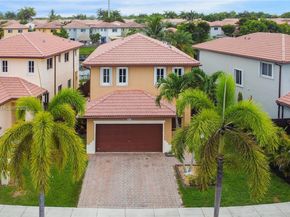 1033 NE 41st Ave, Homestead FL 33033