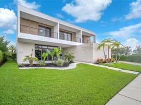 16572 S Botaniko Dr S, Weston FL 33326