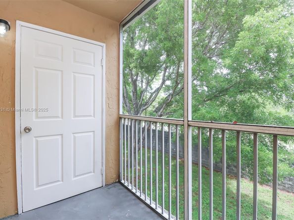 8051 SW 21st Ct 8051, Miramar FL 33025
