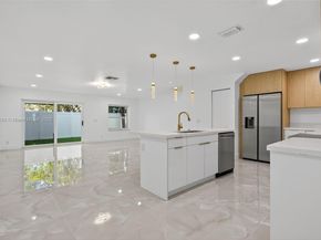 4456 Crystal Lake Dr, Deerfield Beach FL 33064