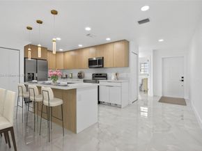 4456 Crystal Lake Dr, Deerfield Beach FL 33064