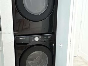 4456 Crystal Lake Dr, Deerfield Beach FL 33064