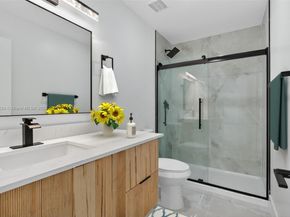 4456 Crystal Lake Dr, Deerfield Beach FL 33064