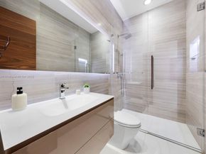 1825 Cleveland Rd, Miami Beach FL 33141