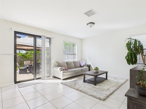 11790 SW 251st St, Homestead FL 33032