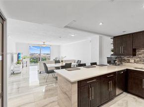 437 Golden Isles Dr 11J, Hallandale Beach FL 33009