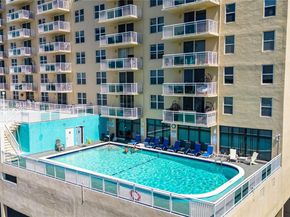 437 Golden Isles Dr 11J, Hallandale Beach FL 33009