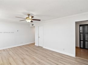 437 Golden Isles Dr 11J, Hallandale Beach FL 33009