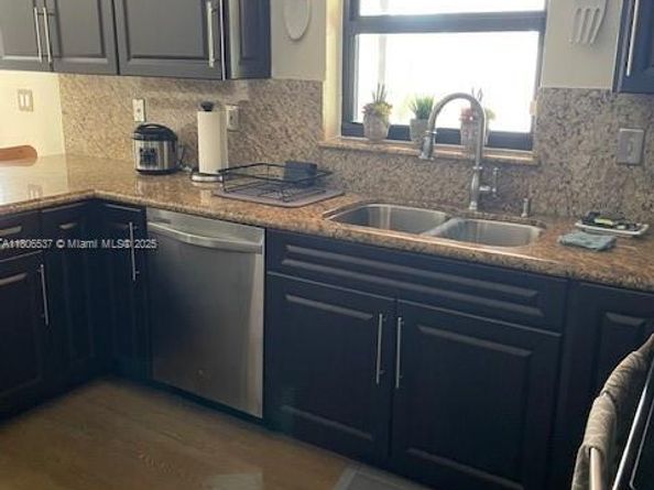16361 SW 114th Ct, Miami FL 33157