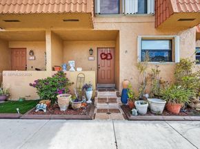 9125 Limetree Ln 168, Pembroke Pines FL 33024