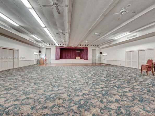 7220 Lake Cir Dr 106, Margate FL 33063