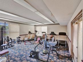 7220 Lake Cir Dr 106, Margate FL 33063