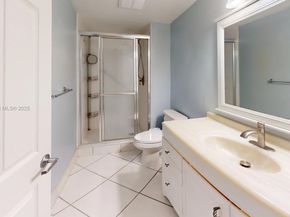 7220 Lake Cir Dr 106, Margate FL 33063