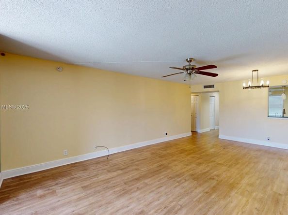7220 Lake Cir Dr 106, Margate FL 33063