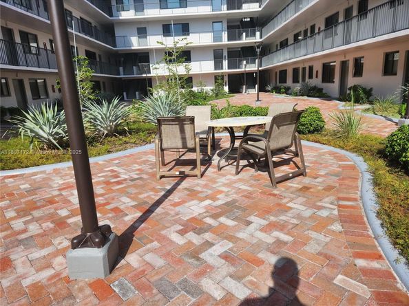 2924 Day Ave PH4N, Coconut Grove FL 33133