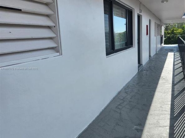 2924 Day Ave PH4N, Coconut Grove FL 33133