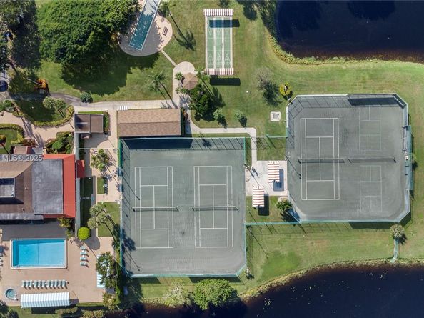 7831 Willow Spring Dr 525, Lake Worth FL 33467