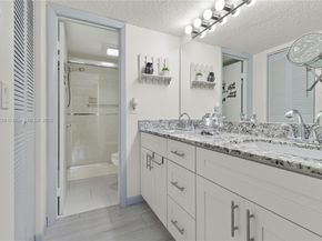 7831 Willow Spring Dr 525, Lake Worth FL 33467